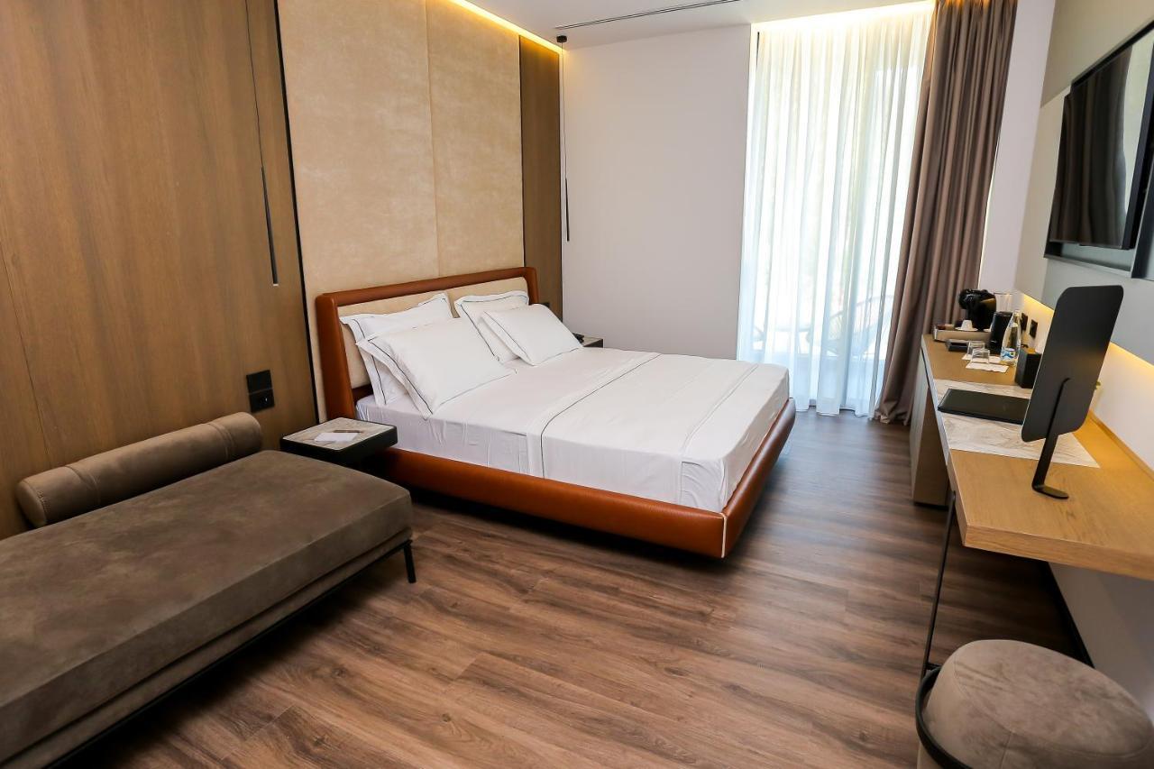 דרמי Nassau Hotel מראה חיצוני תמונה