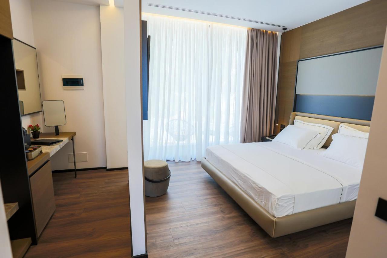 דרמי Nassau Hotel מראה חיצוני תמונה