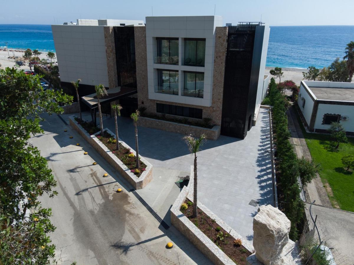 דרמי Nassau Hotel מראה חיצוני תמונה